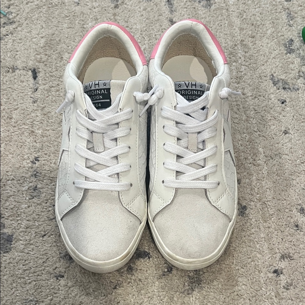 Vintage Havanas White and Pink Sneakers